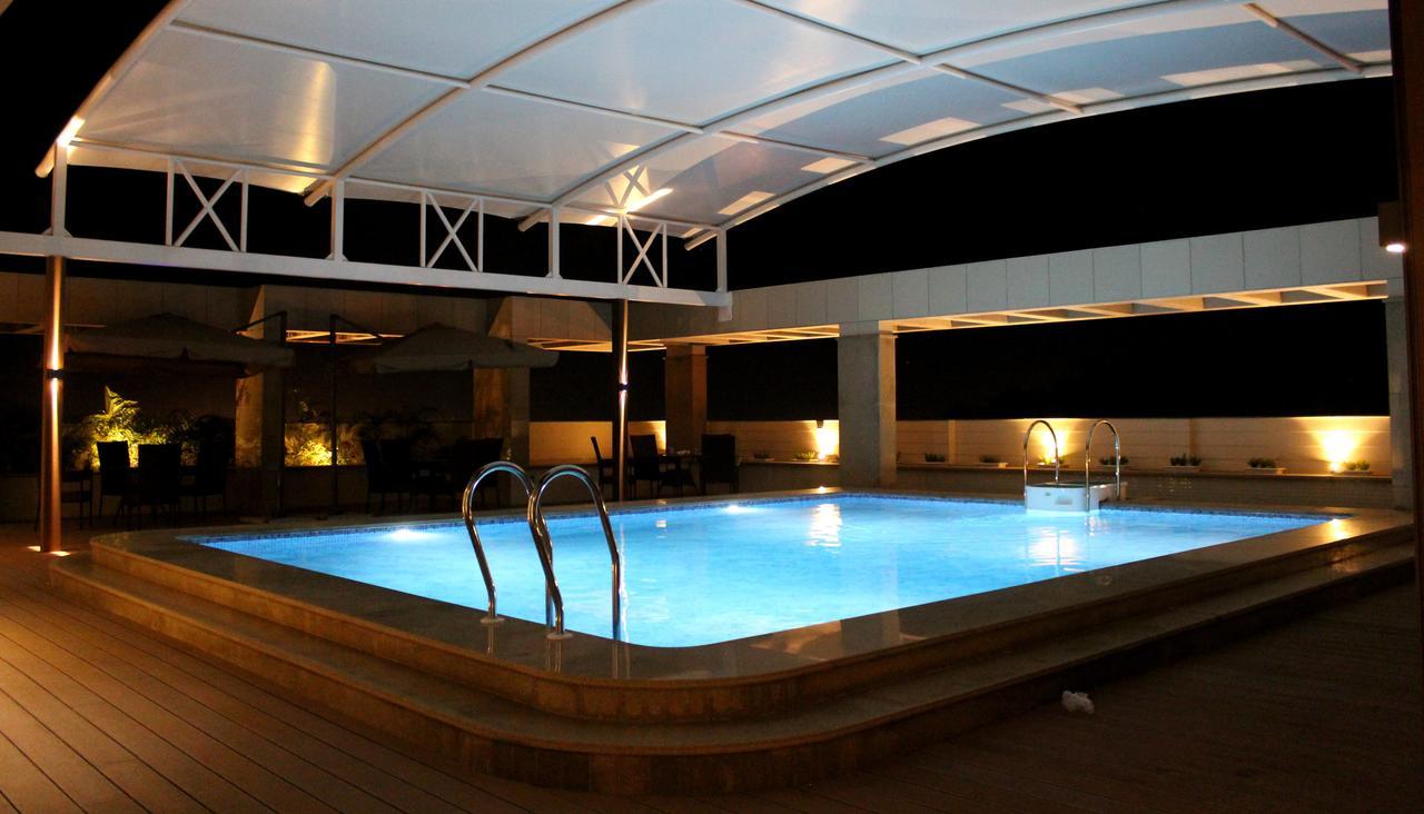 Skk Blu Hotel & Spa Удайпур Екстериор снимка
