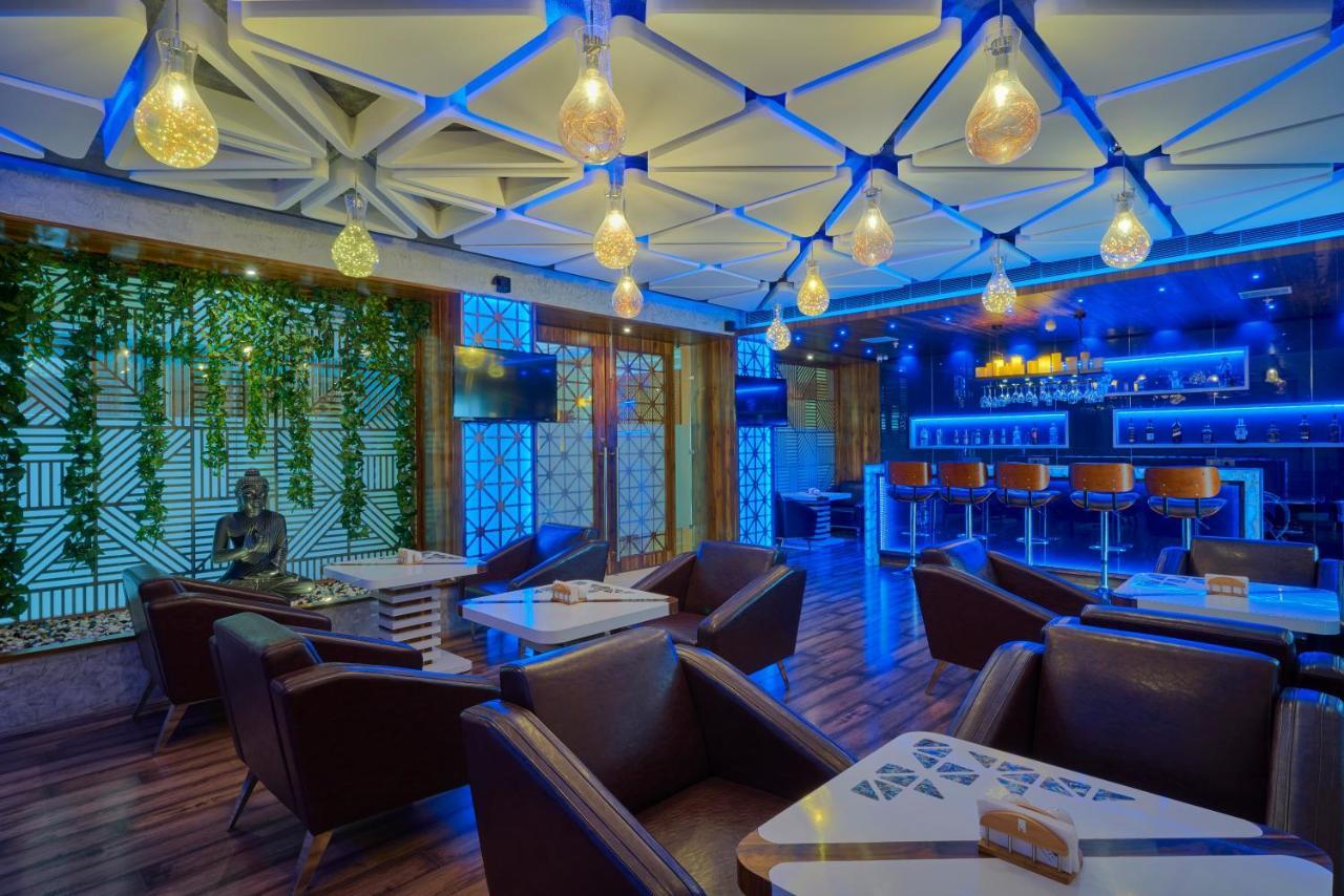 Skk Blu Hotel & Spa Удайпур Екстериор снимка